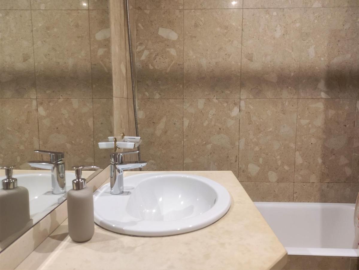 וילה נובה דה גאיה River View Flat מראה חיצוני תמונה