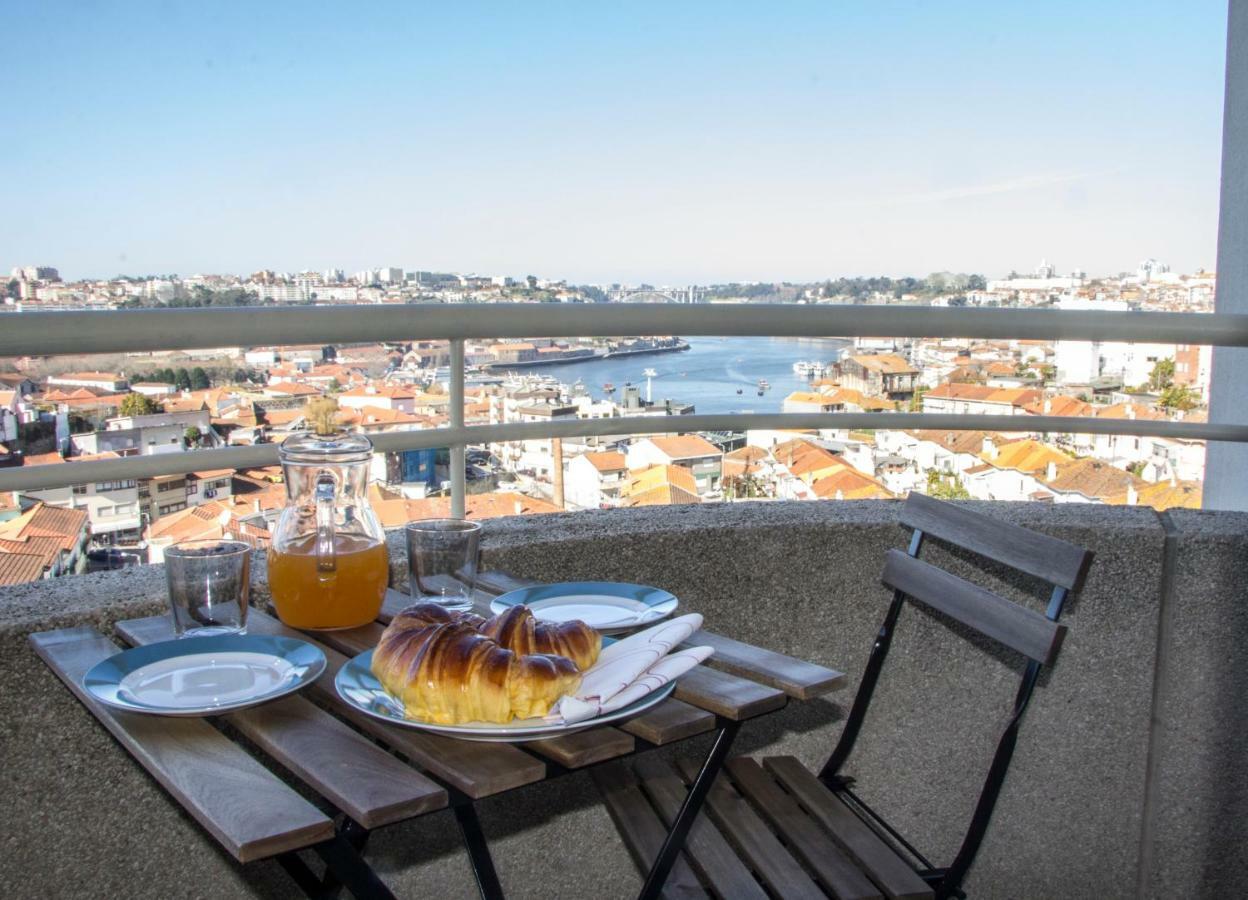 וילה נובה דה גאיה River View Flat מראה חיצוני תמונה