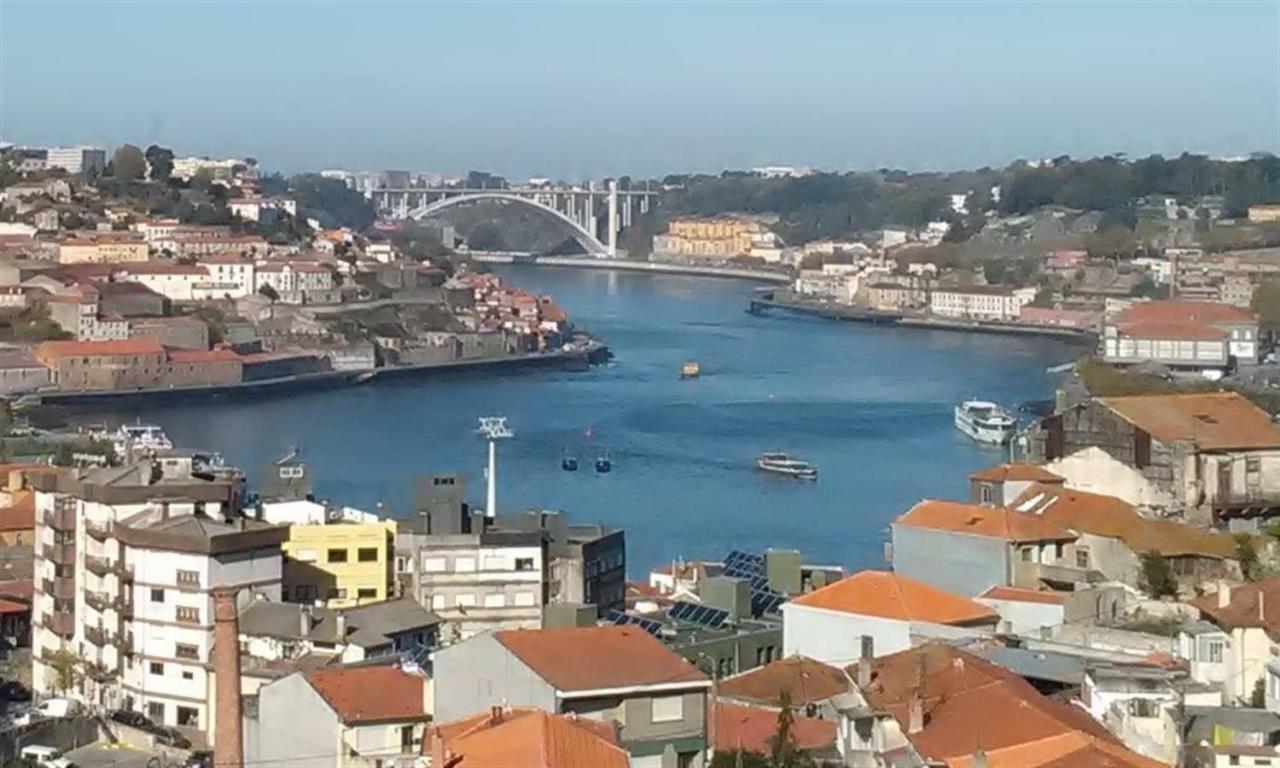 וילה נובה דה גאיה River View Flat מראה חיצוני תמונה